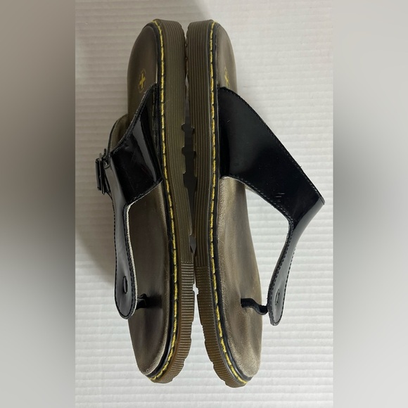 Dr Doc Martens "Doria" Black Patent Leather flip flop slip on Cushion Sandals 10 - Picture 3 of 10